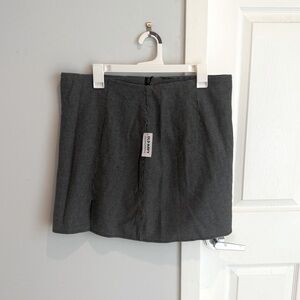 NWT Old Navy Houndstooth Mini Skirt, size L